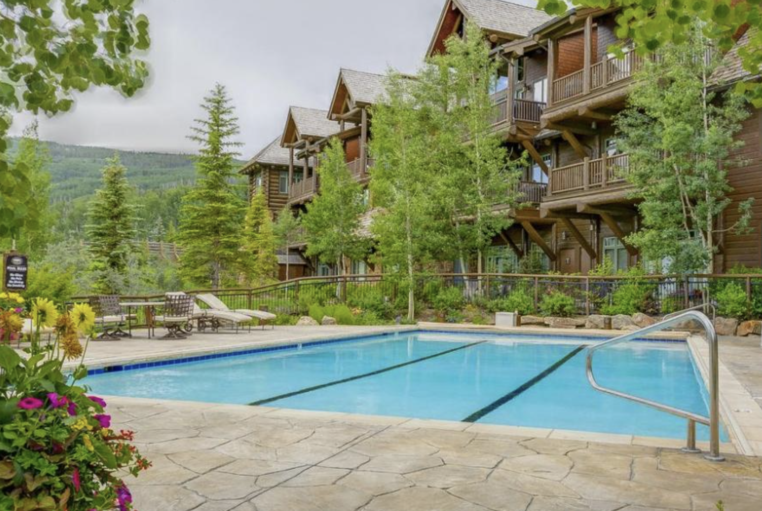 Peak View House - Image 16